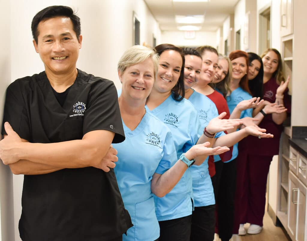 Dsc_0557-color-cute-hallway - Alabata Eye Center